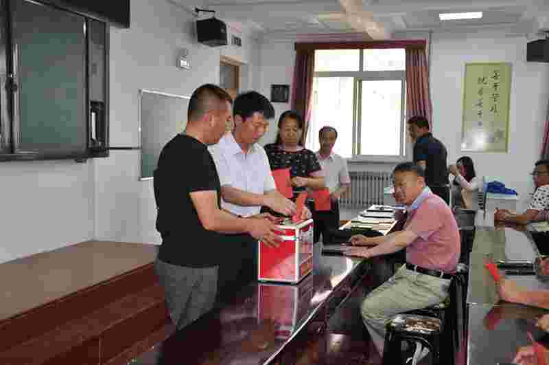西江中学召开支部换届选举党员大会 _桓仁县_信息速递