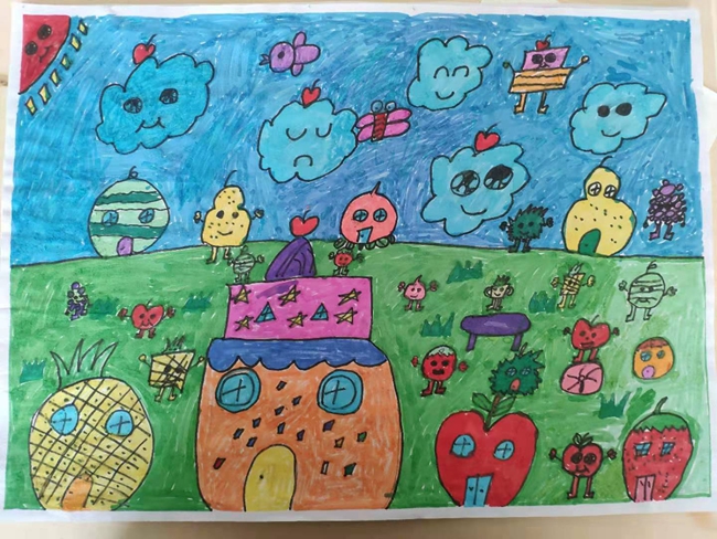 业主沟小学潘美瑶绘画作品水果房子