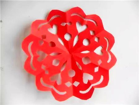桓仁县雅河小学·张洋 · 剪纸作品《图案》_学生才艺